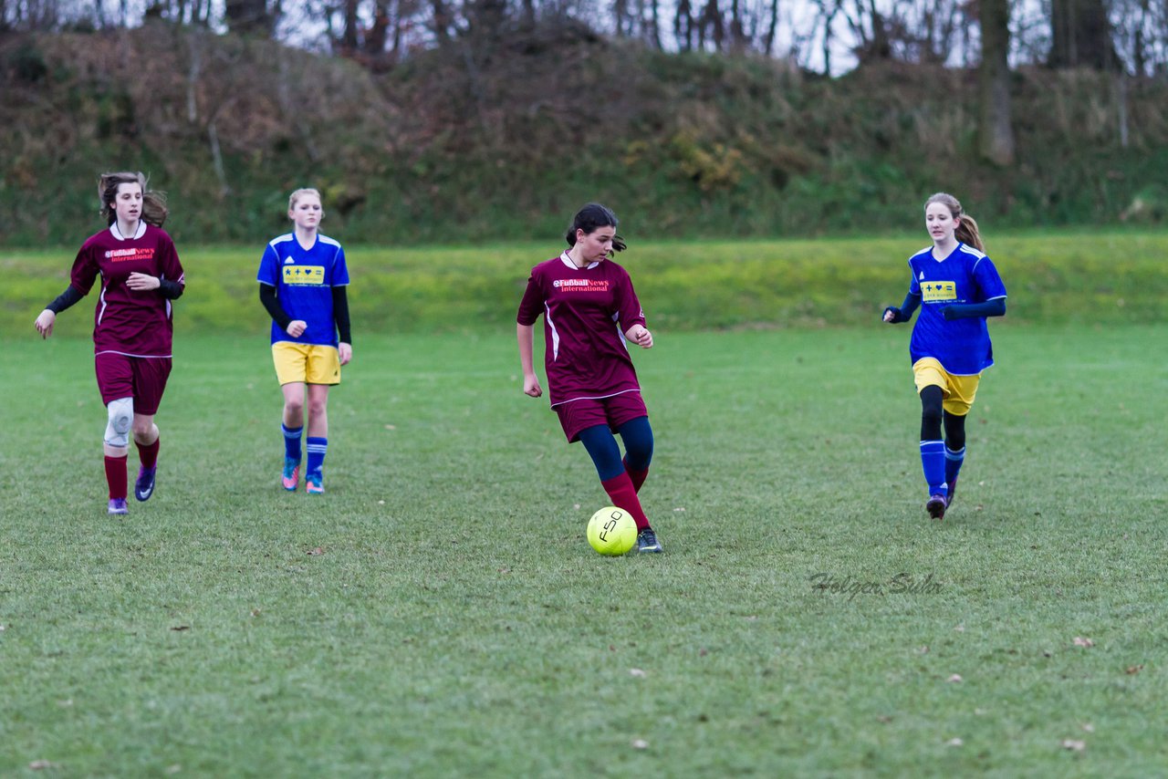 Bild 202 - B-Juniorinnen TSV Gnutz o.W. - SV Henstedt Ulzburg II : Ergebnis: ca. 5:0